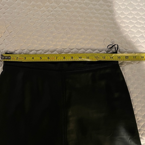 Vanessa Bruno Rochelle Leather Skirt - Vert, NWT - Picture 8 of 8